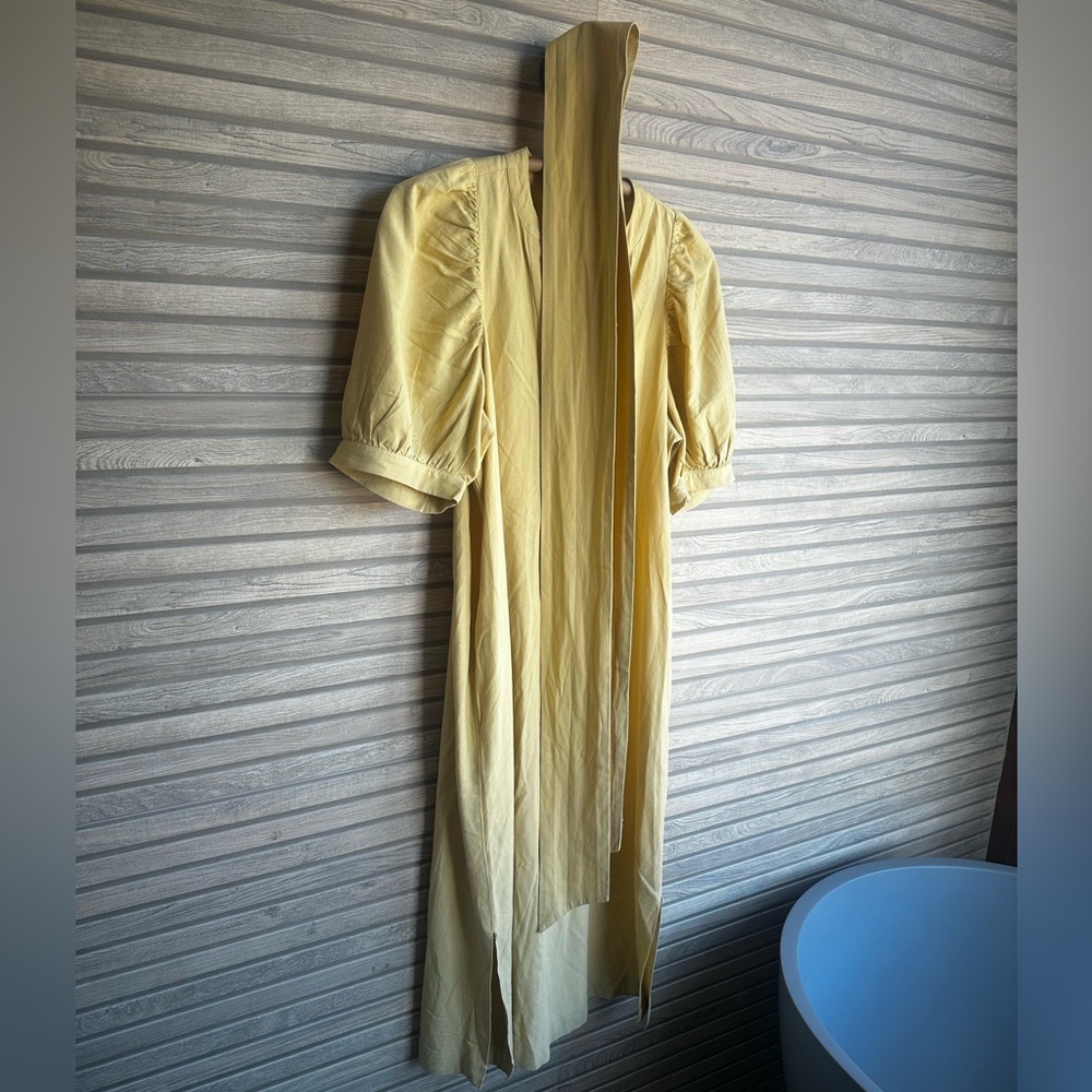 Ann Taylor Long Sleeve Buttery Yellow LINEN Dress - Picture 3 of 8